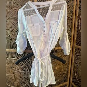 Women’s Lightweight White Tie-Waist V-Neck Tunic Top